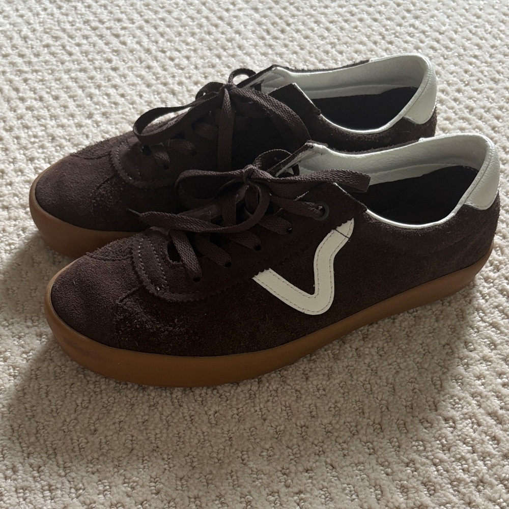 VANS sport low shoe Brown and White Sneakers with Gum Sole